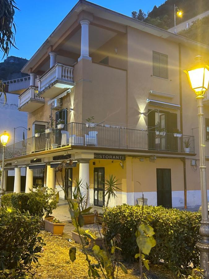 Sissi House Salerno Apartment Exterior photo