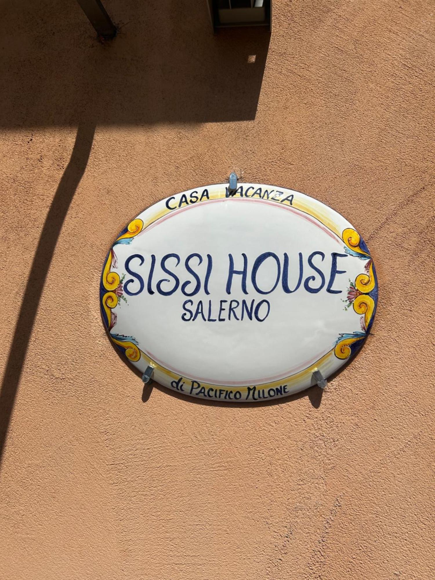 Sissi House Salerno Apartment Exterior photo
